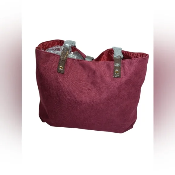 New Yankee Candle Burgundy Tote from 2019 - Picture 4 of 5